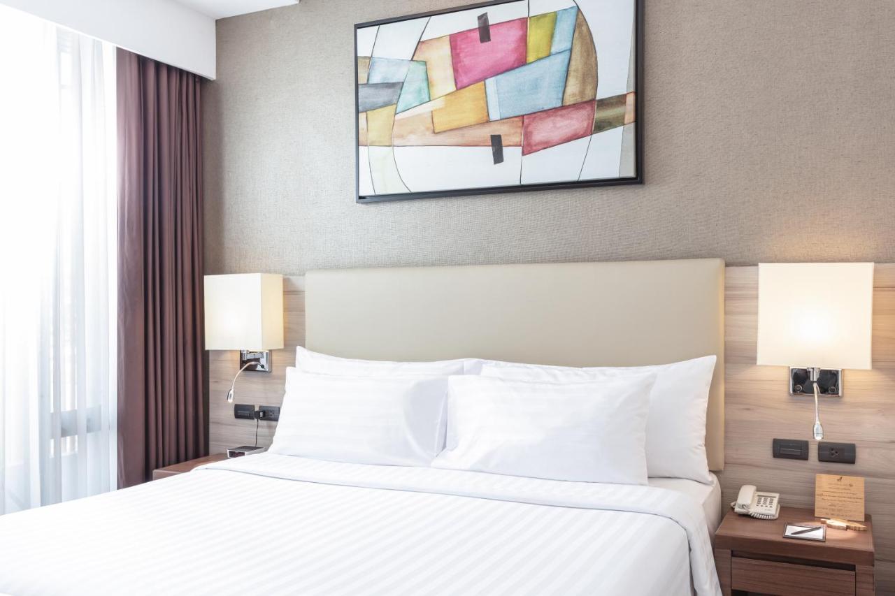 Adelphi Forty-Nine Bangkok Exterior photo